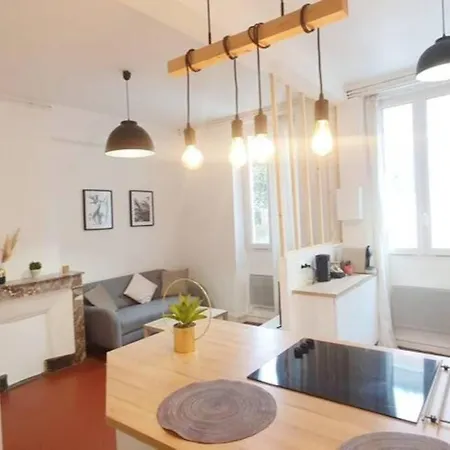 Ferienwohnung T2 Cosy Au Calme,Entree Autonome,Centre Historique Montélimar Exterior foto